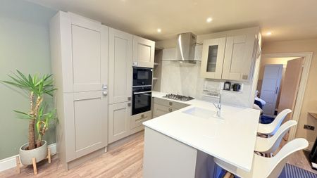 Black Bull Lane, Preston - Photo 5