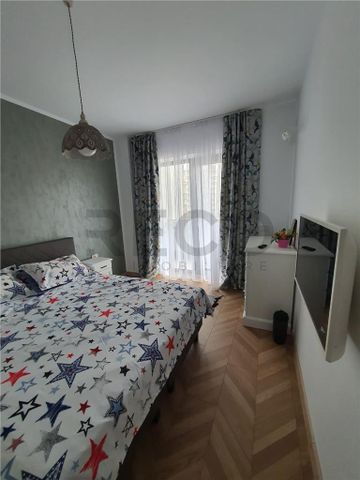 RECO apartament 3 camere cu loc de parcare privat de inchiriat, Decebal, Oradea - Fotografie 5