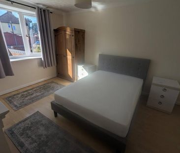 5 bedroom house share to rent - Photo 4