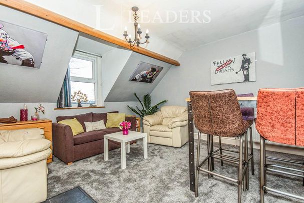 4 bedroom house to rent - Photo 1