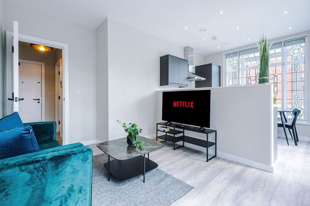 Bold Street - Photo 1