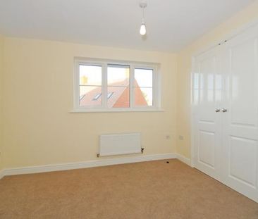 2 bedroom end of terrace house to rent - Photo 6