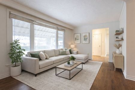 For Lease - 28 Paragon Road Unit# Main, Toronto, Ontario - Photo 4