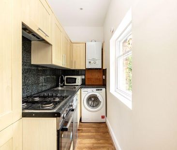 2 bedroom flat to rent - Photo 6