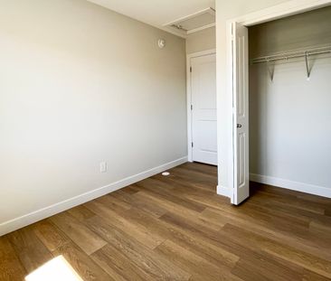 3 Bedroom + Den Home For Rent In Griesbach. - Photo 1