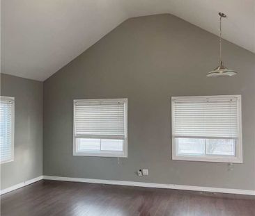 For Lease - 276 Parkwood Avenue, Georgina, Ontario - Photo 1