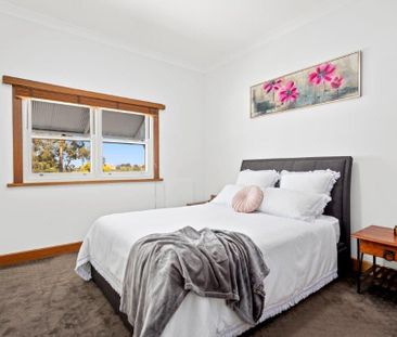 Inner City Oasis - Photo 6