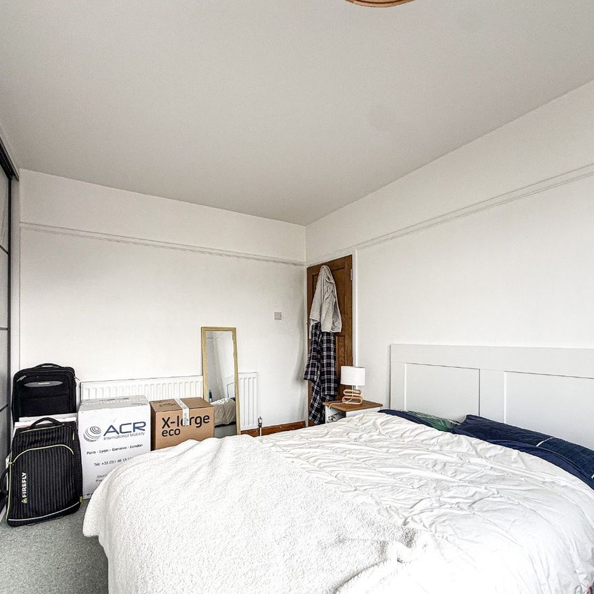 Tamar Avenue, Taunton - Photo 1