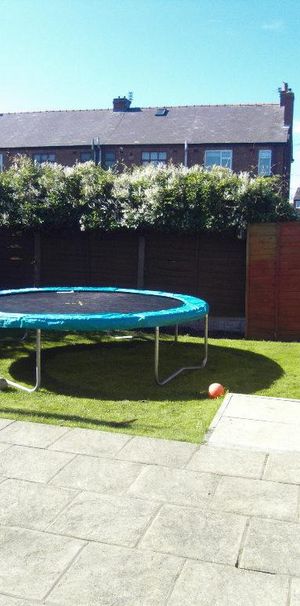 3 bedroom semi-detached house to rent - Photo 1