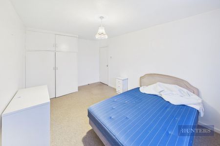 2 bedroom Flat To Let Total Size: 660 SQ FT - Photo 5