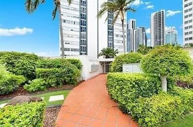 Surfers Paradise - Photo 3