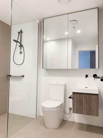 Luxury Living Apartment - Photo 4