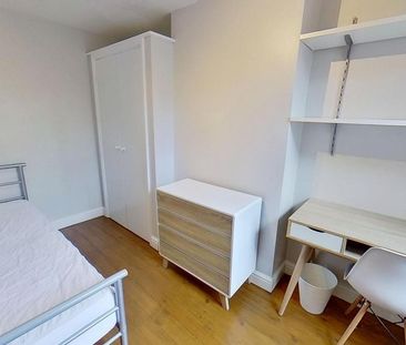 6 bedroom house to rent - Photo 5