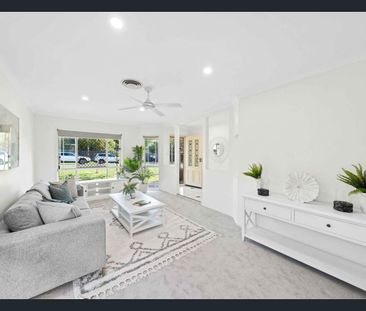 Spacious Family Living with Outdoor Entertaining in Prime Ormiston ... - Photo 1