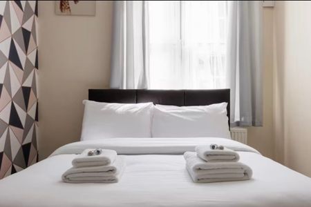 2 Bed Flat, Rockfield House, SE10 - Photo 4