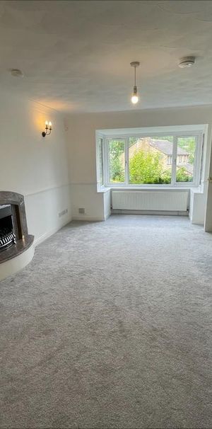 4 bedroom detached house to rent - Photo 1