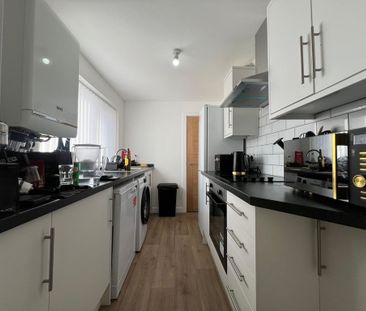 Chillingham Road, Newcastle Upon Tyne - Photo 6