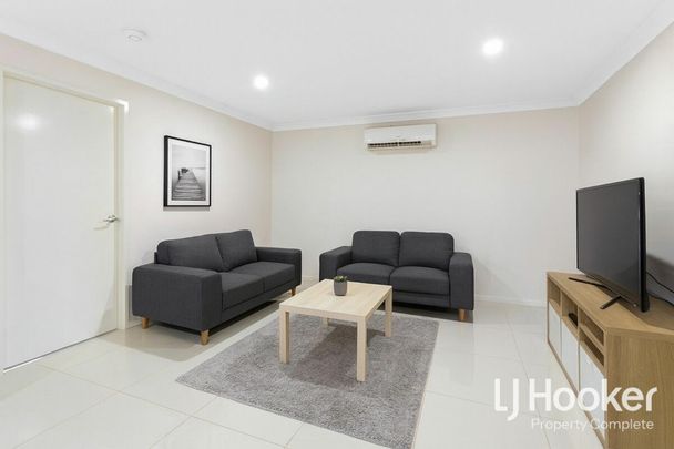 Space, Comfort & Convenience - 3 Bed + Big Yard - Photo 1