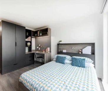 Classic Ensuite - Photo 2