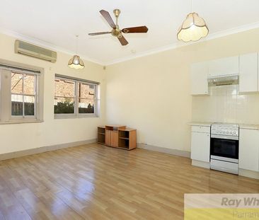 SELF-CONTAINED GRANNY FLAT - Photo 1