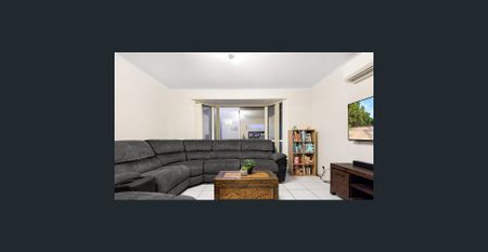 AIR-CONDITIONING TO LIVING ROOM & MASTER BEDROOM.. FANS THROUGHOUT... BATH... DISHWASHER... REMOTE LOCK UP GARAGE... EASY ACCESS TO PUBLIC TRANSPORT.. - Photo 3