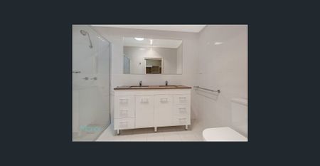 Low-Maintenance 4-Bedroom Duplex in a Convenient Location - Photo 5