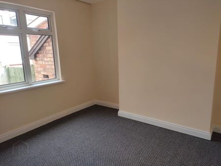 26 Strandview Street, Stranmillis, Belfast, BT9 5FF - Photo 2