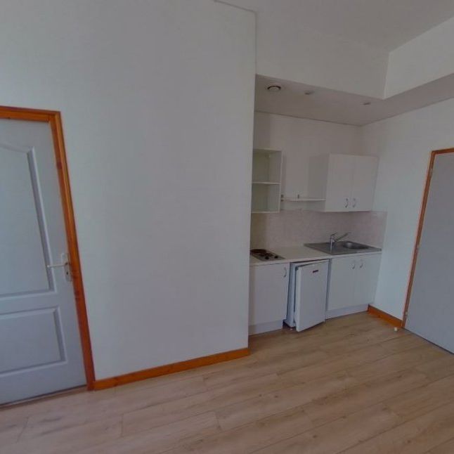 APPARTEMENT T2 A LOUER - Photo 1