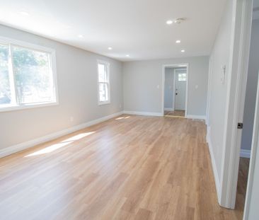 283 Deere St, Welland - 2 Bedroom Main Unit - Photo 2