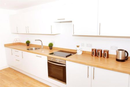 1 bedroom flat to rent - Photo 5