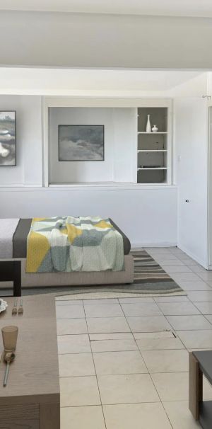 Studio Living Made Simple - Photo 1