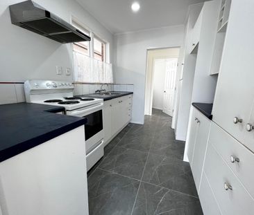 Hillcrest - 3 Bedroom House - Photo 6