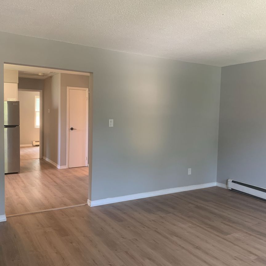 For Lease - 22 Dacotah Street Unit# 1, St. Catharines, Ontario - Photo 1