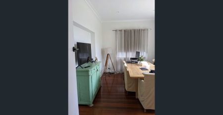 A home for the house proud - Photo 2