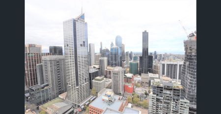 Spacious two bedroom apartment in amazing location - close to everything - Photo 3