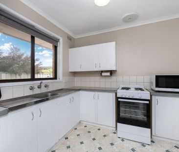 5/36A Lockwood Road, Kangaroo Flat - Photo 3