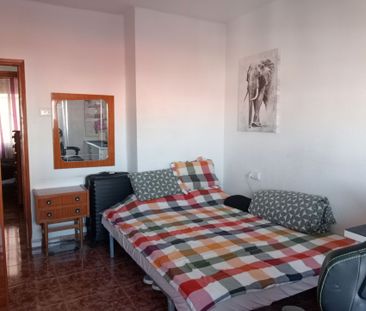 Piso de alquiler en Carrer del Pintor Maella, La Creu del Grau - Photo 3