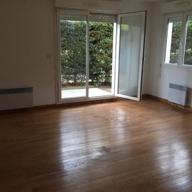 Location Appartement 2 pièces 51m² - Photo 1