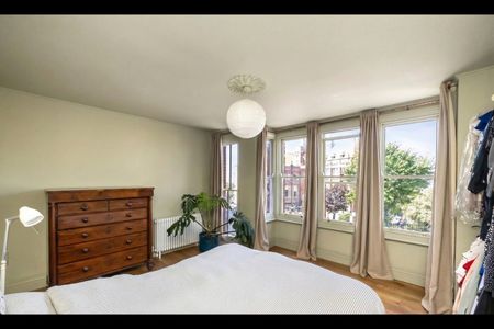 3 Bed Terraced House, Queens Park Rise, BN2 - Photo 4