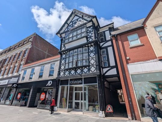 Chapel Street, Southport - Photo 1
