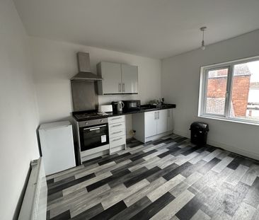 Arksey Lane, Doncaster, DN5 - Photo 2