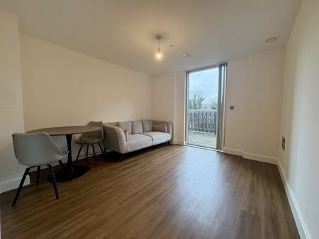 Swanton Court, SE13 - Photo 3