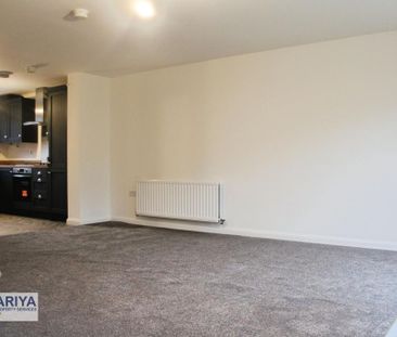 3 bedroom detached house to rent - Photo 2