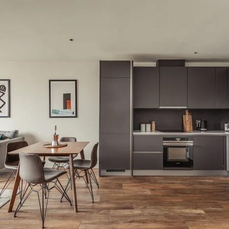 1 Bed Flat, Great North Road, N2 - Photo 3