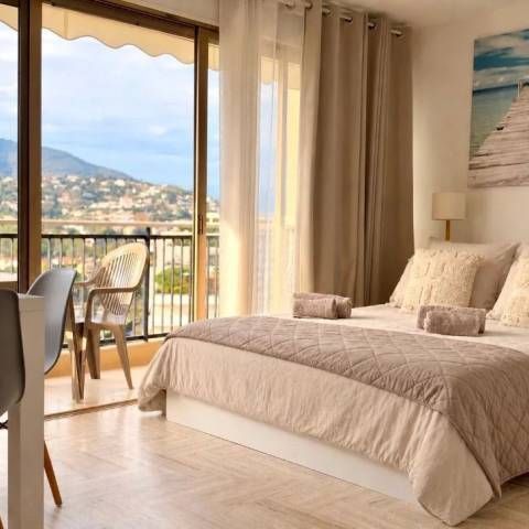 Studio de 30m2 avec terrasse et piscine - Photo 1