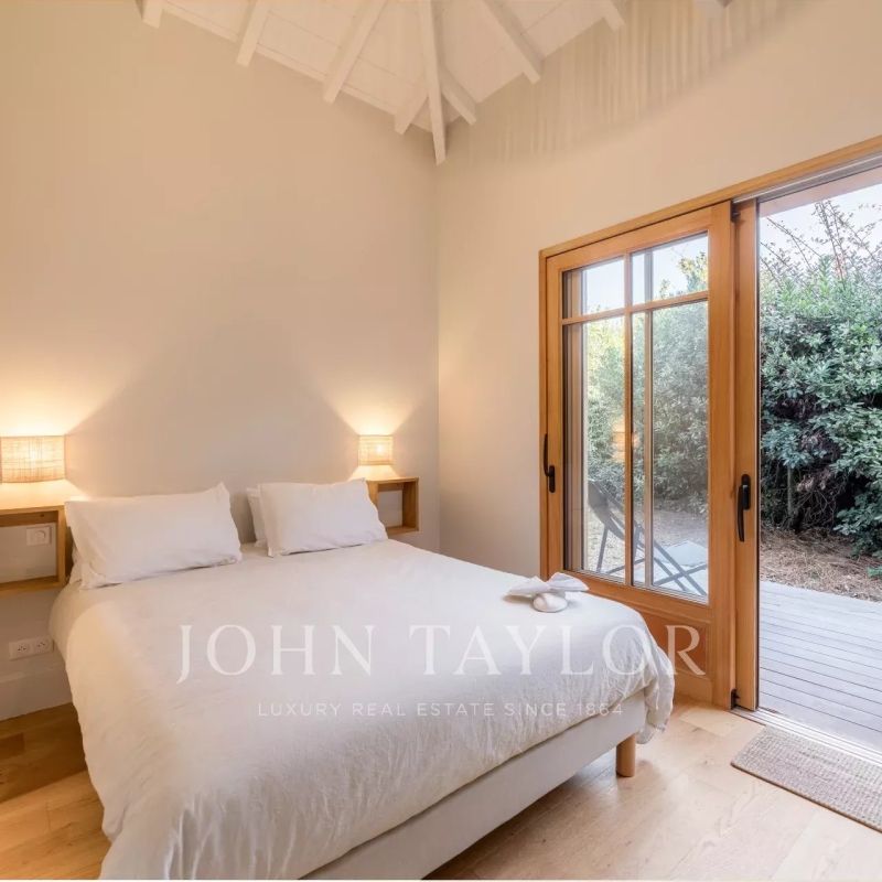 VILLA COLOMBE - Photo 1