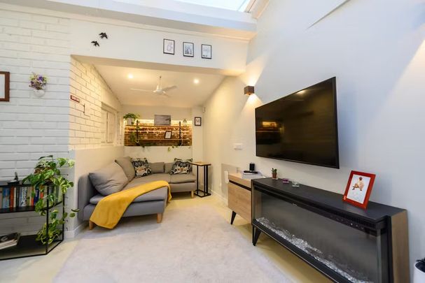 Calle del Olmo, Madrid, Community of Madrid 28012 - Photo 1