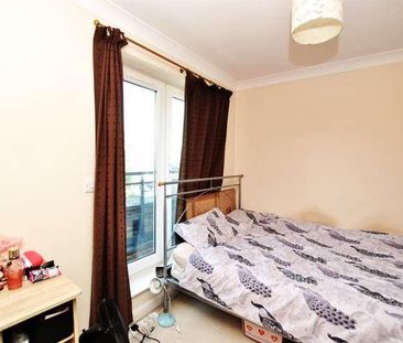 Iliffe Close, Reading, RG1 - Photo 2