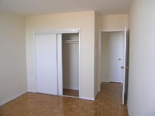 1154 Wilson Avenue - Photo 2