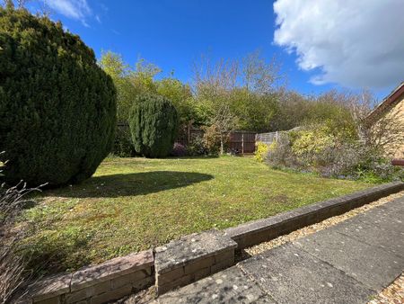 Corvus Close, Royston - Photo 5